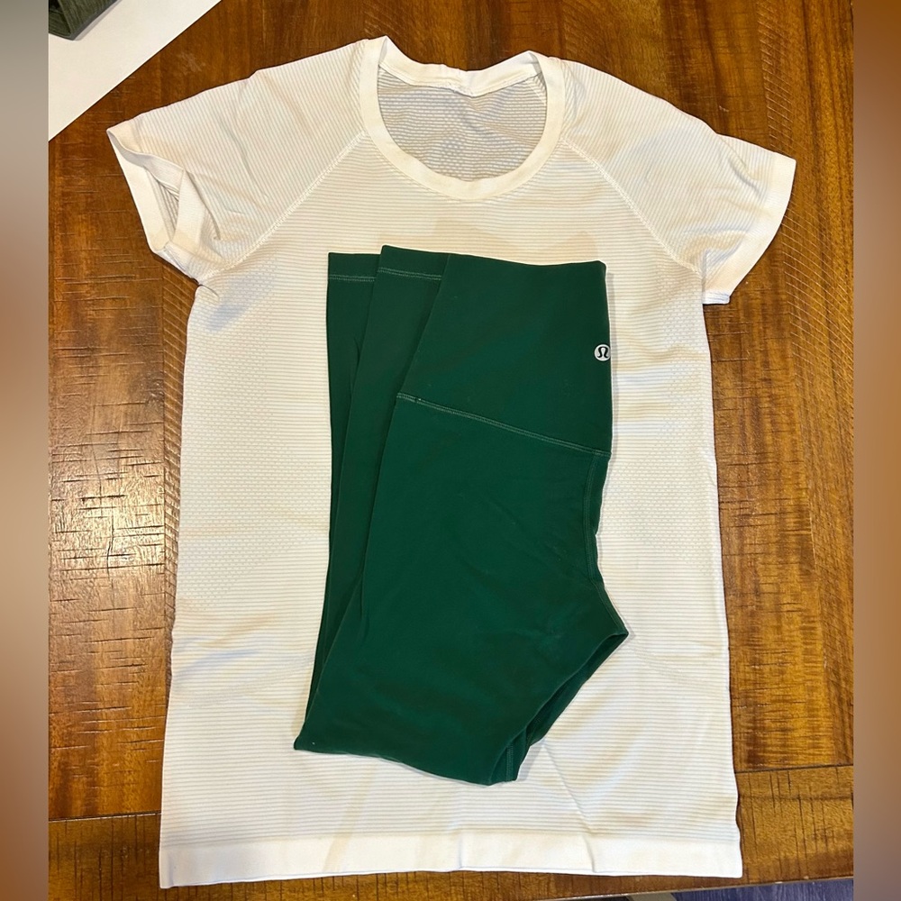 Lululemon Align Size 4 GREEN Excellent condition Leggings ONLY